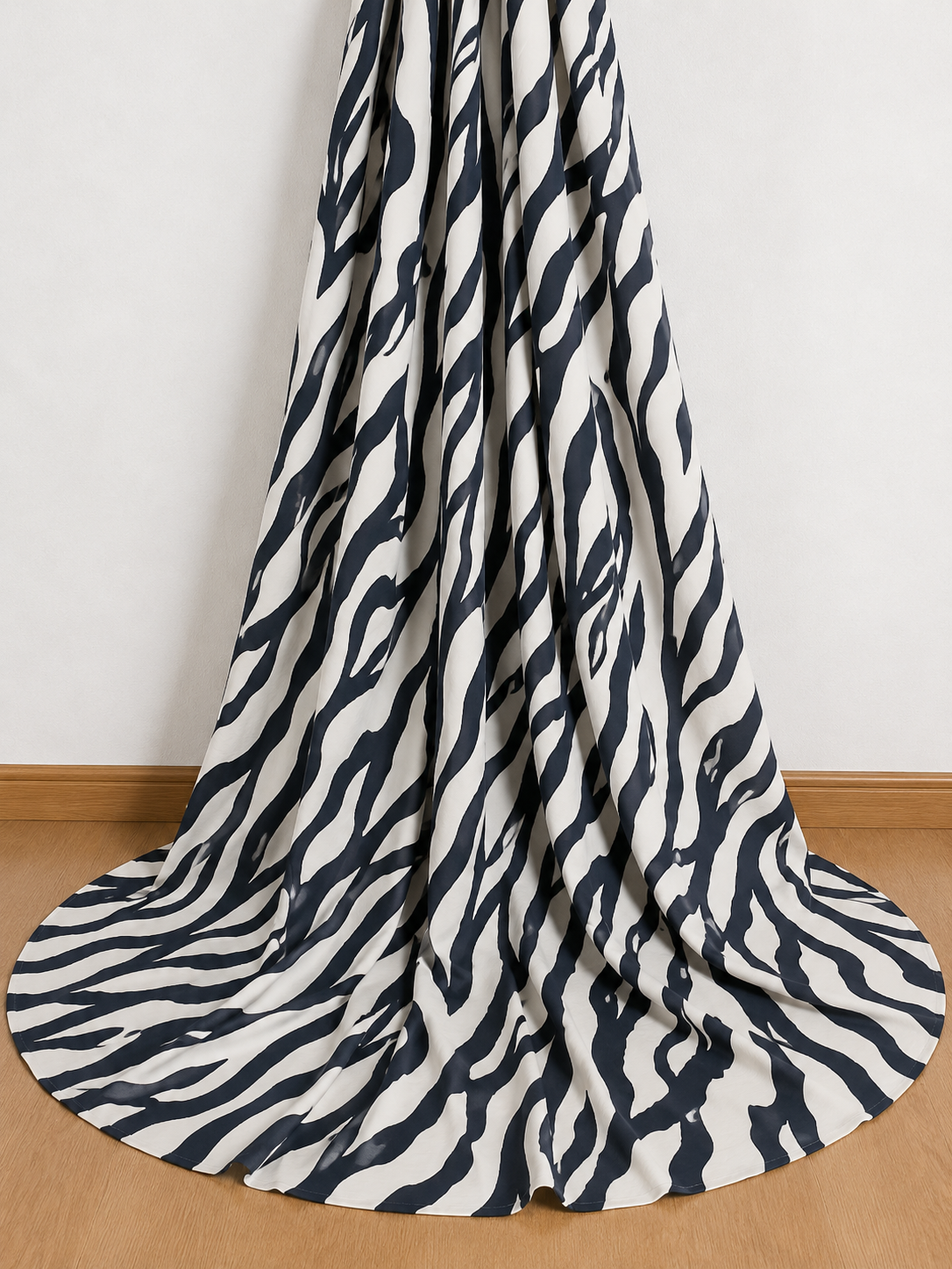 Viskozni krep -zebra print
